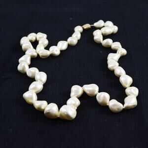 Vintage Costume Pearl Necklace with Gold Filled Clasp